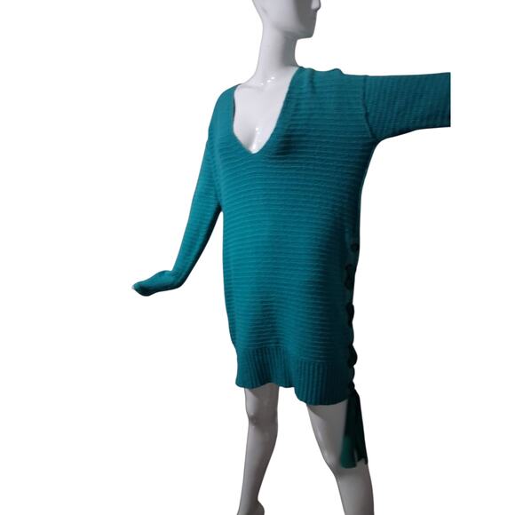 FREE PEOPLE Blue Heart It Laces Oversized Women's Small Grungecore Prep Sweater - Picture 4 of 13